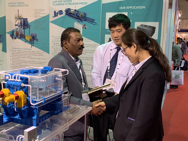 Hwapeng Attends Steel Exhibition in Bombay India