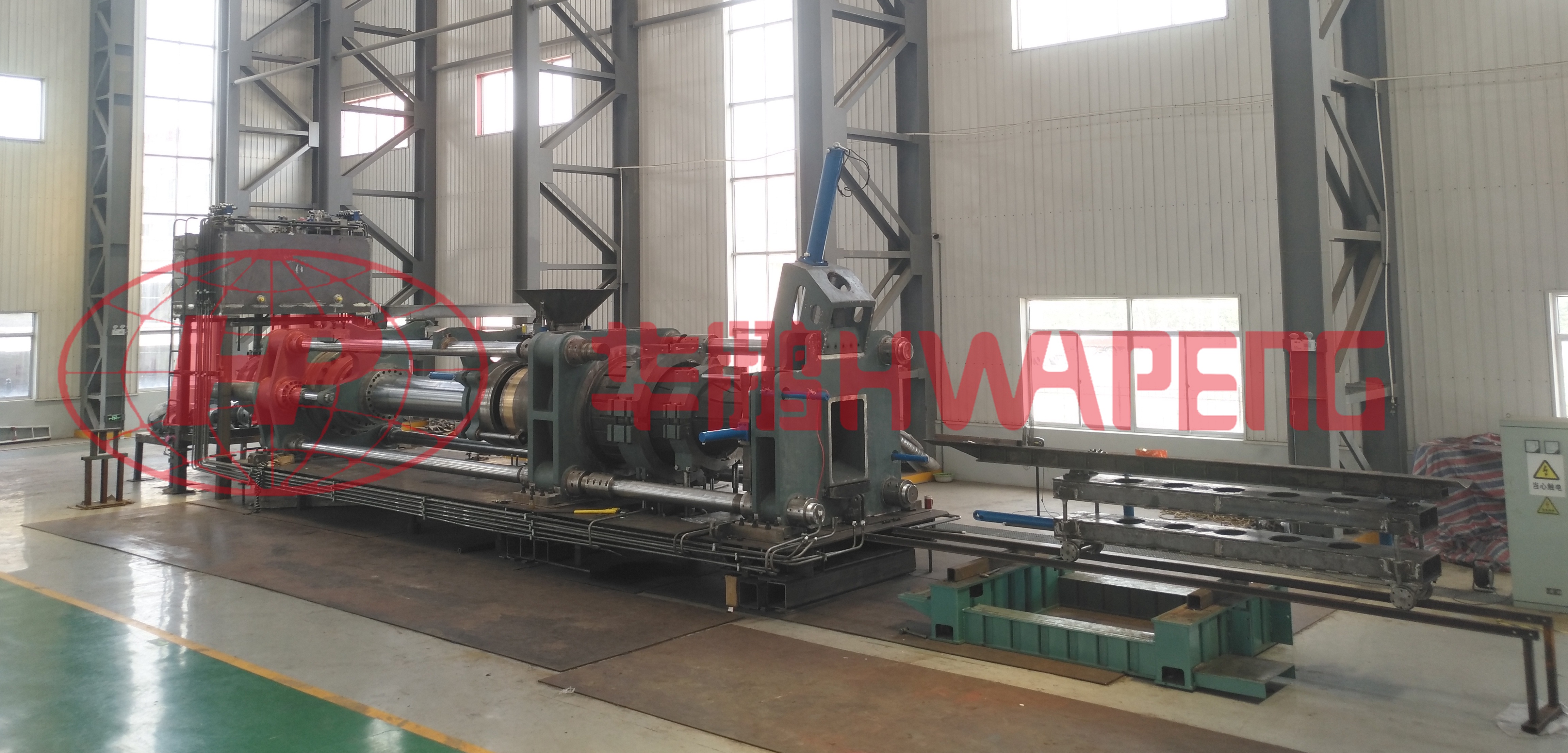 Application of 1500T extrusion press in production of graphite electrode