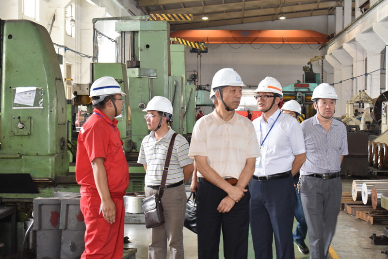 China Carbon Industry Association Members of The Sixth Session Third General Assembly Visit Our Company