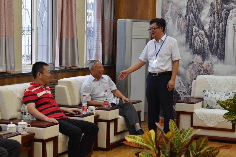 China Carbon Industry Association Members of The Sixth Session Third General Assembly Visit Our Company