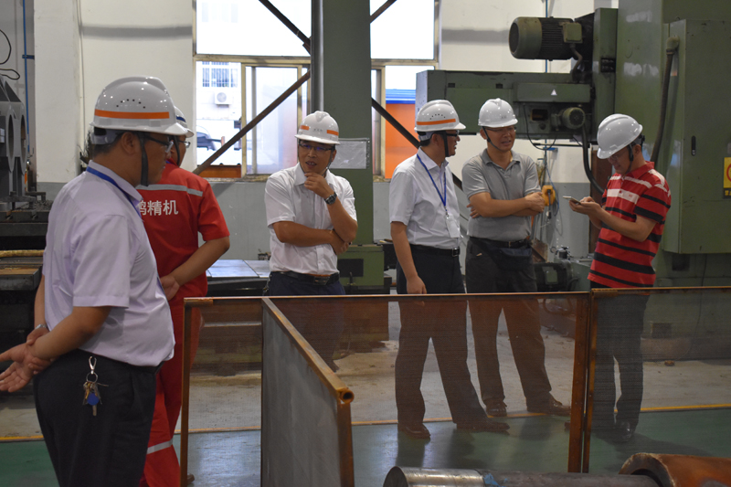 China Carbon Industry Association Members of The Sixth Session Third General Assembly Visit Our Company